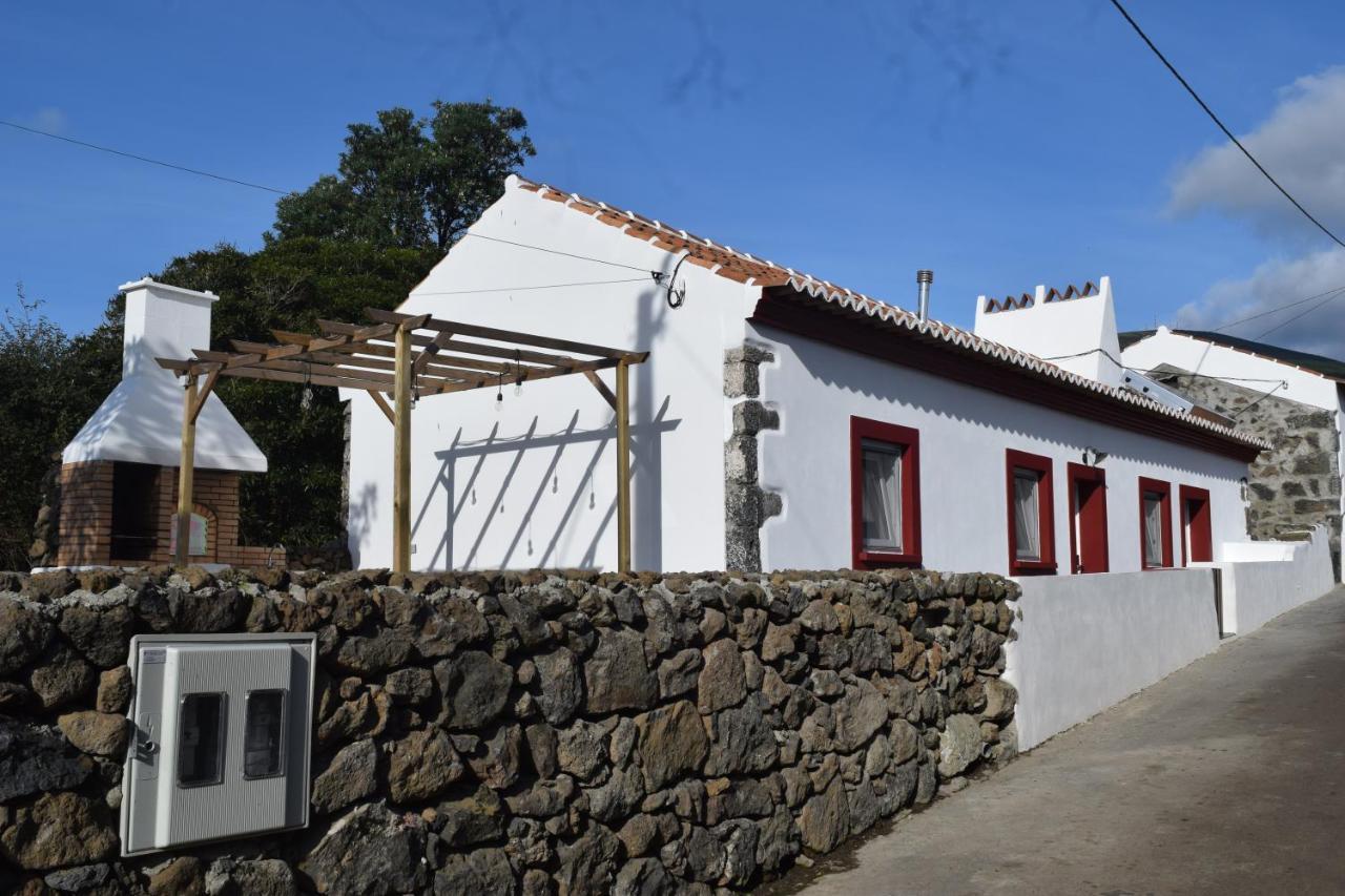 Villa Casas Da Ribeira Santa Bárbara Exterior foto